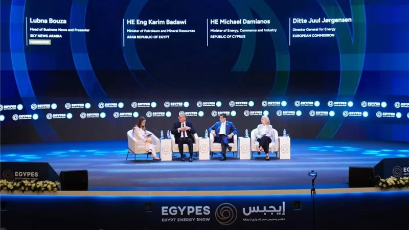 وزير البترول ونظيره القبرصي يؤكدان أهمية الاتفاق الإطاري بين البلدين لتشجيع الاستثمارات مع الشركاء في مجال الغاز