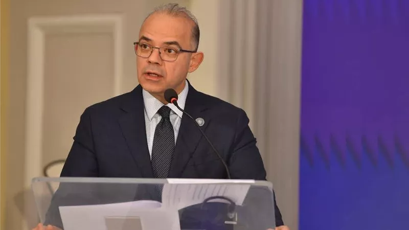 وزير الاستثمار: 2.8 مليار جنيه إسترليني قيمة التجارة بين مصر والمملكة المتحدة