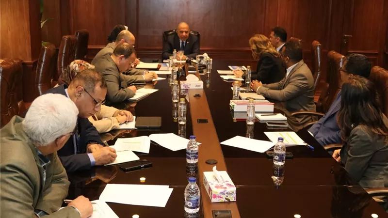 وزير الكهرباء يتابع استعدادات إطلاق مركز التحكم القومي للطاقة بالشراكة مع سيمنس
