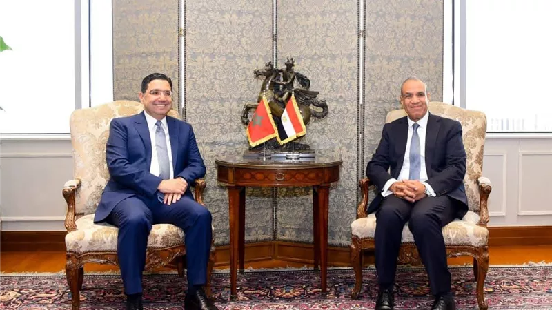 تطورات التصعيد العسكري.. تفاصيل لقاء وزير الخارجية بالمملكة المغربية 