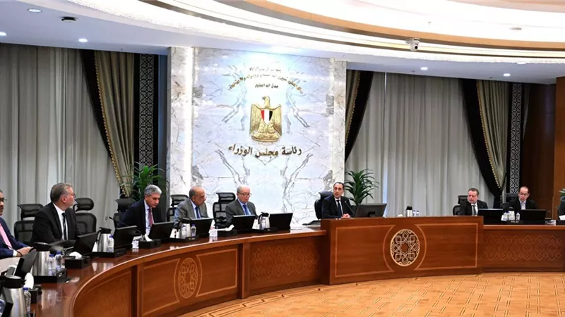 تفاصيل اجتماع اللجنة المركزية لإدارة الأزمات برئاسة رئيس الوزراء 