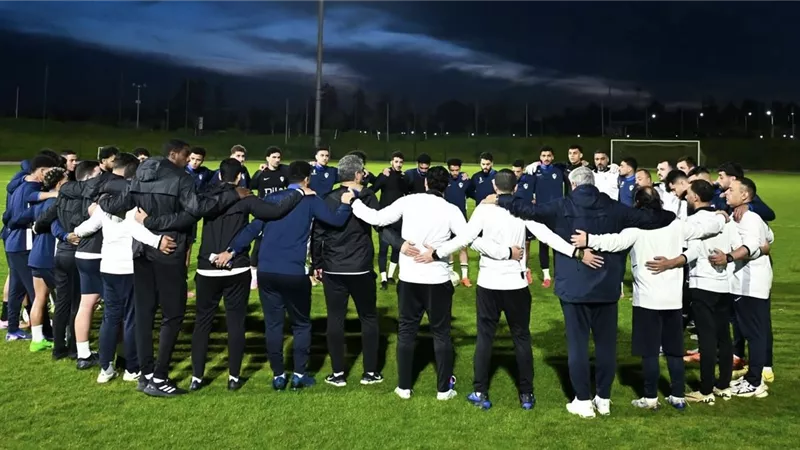 رسائل معتمد جمال للاعبي الزمالك قبل مواجهة شباب بلوزداد