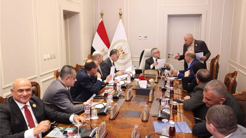 وزير العدل يلتقي أعضاء مجلسي النواب والشيوخ لتعزيز التعاون والدعم المؤسسي