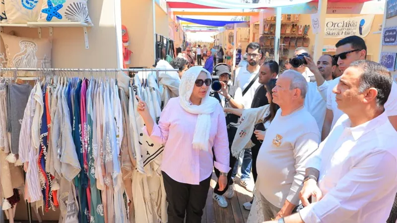 «ديارنا الجونة» يجذب الزوار في شم النسيم ويبرز جمال الحرف المصرية