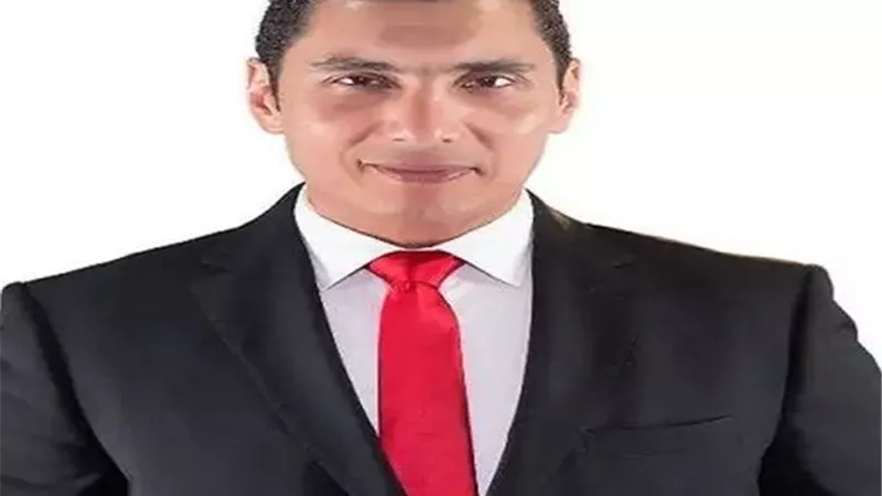 وزير الشباب يهنئ لاعبة التايكوندو سلمي عصام ببرونزية العالم للشباب