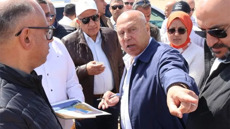 لاستغلال طاقة الرياح.. تفاصيل جولة وزيري النقل والكهرباء في جبل الجلالة