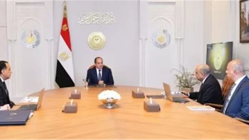 وزير الكهرباء: إضافة 2500 ميجاوات من الطاقة المُتجددة وربطها بالشبكة الموحدة