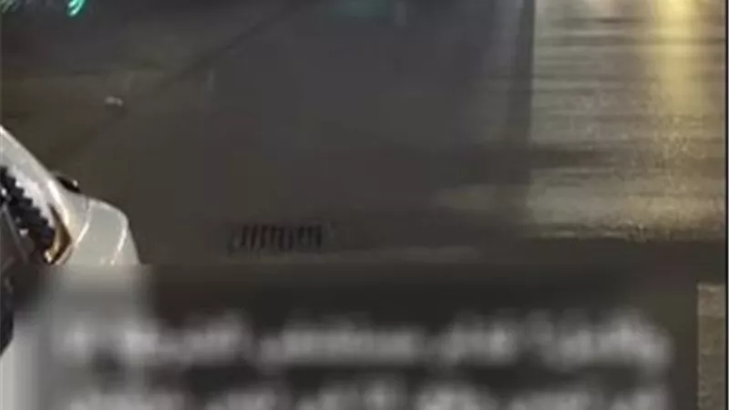 إصلاح حفرة في مدينة نصر بعد شكوى مواطن على السوشيال ميديا