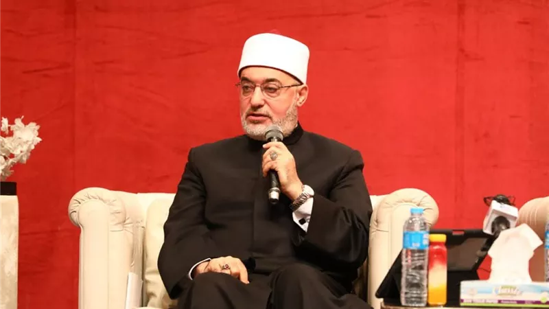مفتي الجمهورية: الوعي خط الدفاع الأول لحماية الهوية