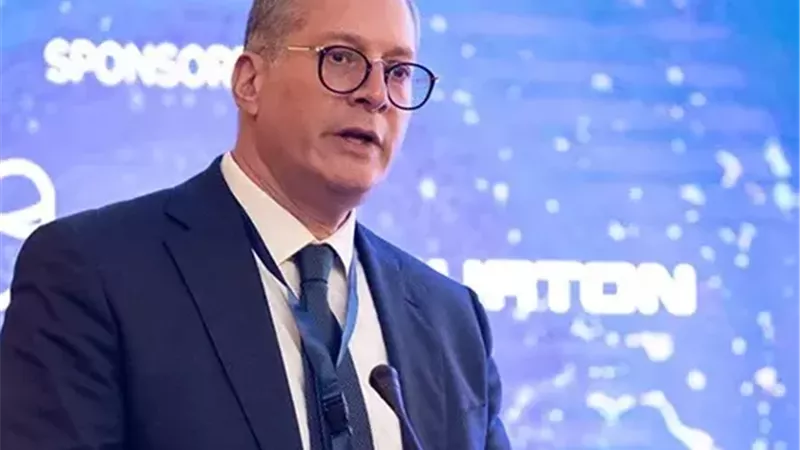 توتال إنرجيز الفرنسية تبدي اهتمامًا بالبحث عن الغاز بمنخفض هيرودوت العميق غرب المتوسط