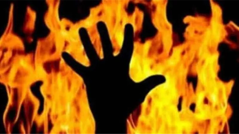 أزمة نفسية تدفع سائقًا لإشعال النيران في جسده بالجيزة