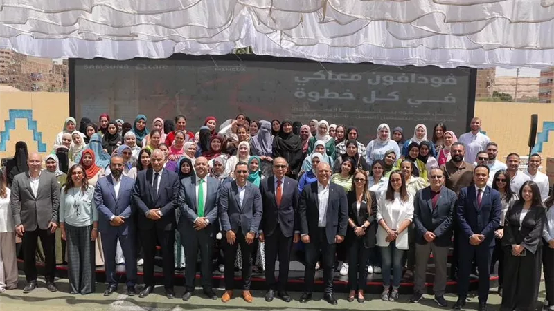 تنمية المشروعات يشارك في احتفالية برنامج “معاكي