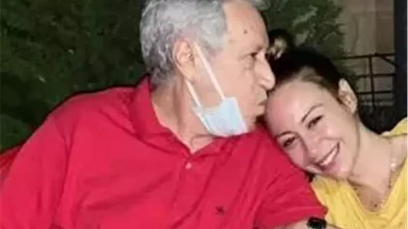 بعد وفاته.. من هو رجل الأعمال محمد هشام والد منة شلبي؟ 