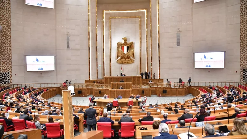 نواب البرلمان يفتحون النار على الحكومة بسبب أزمة حملة الماجستير والدكتوراه
