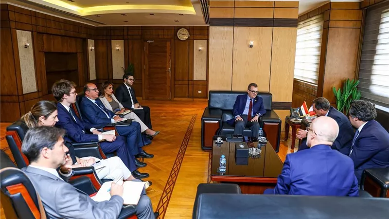 مباحثات مصرية فرنسية لتعزيز الشراكة الاقتصادية ومواجهة تداعيات الأزمة الجيوسياسية