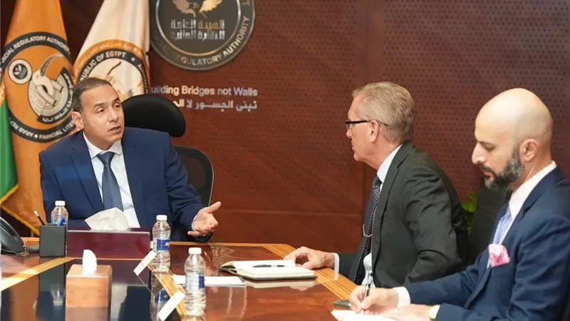 رئيس الرقابة المالية: آليات جديدة لجذب المستثمرين الأجانب وتنشيط أسواق رأس المال