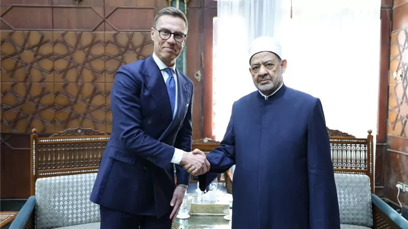 شيخ الأزهر: العالم بحاجة عاجلة لإحياء القيم ووقف نزيف الحروب