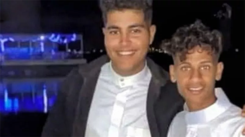 بعد مصرع شابين وتفحم سيارتهما.. أهالي فايد يطالبون بإنارة طريق الإسماعيلية السويس الصحراوي 