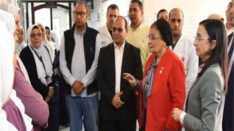 نائب وزير الصحة تتفقد المنشآت الصحية بالبحيرة وتوجه برفع كفاءة خدمات الأم والطفل