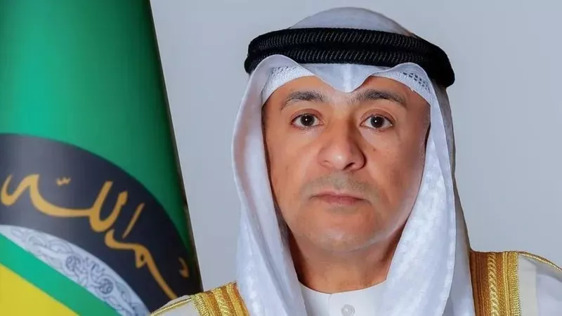 البديوي يطالب بمحاسبة إيران والحوثيين لتهديدهم الملاحة الدولية