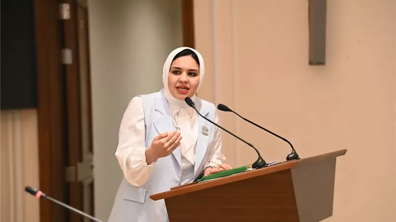 «30 ألف جنيه ثم التشميع».. برلمانية تفتح النار على حي شرق الإسكندرية