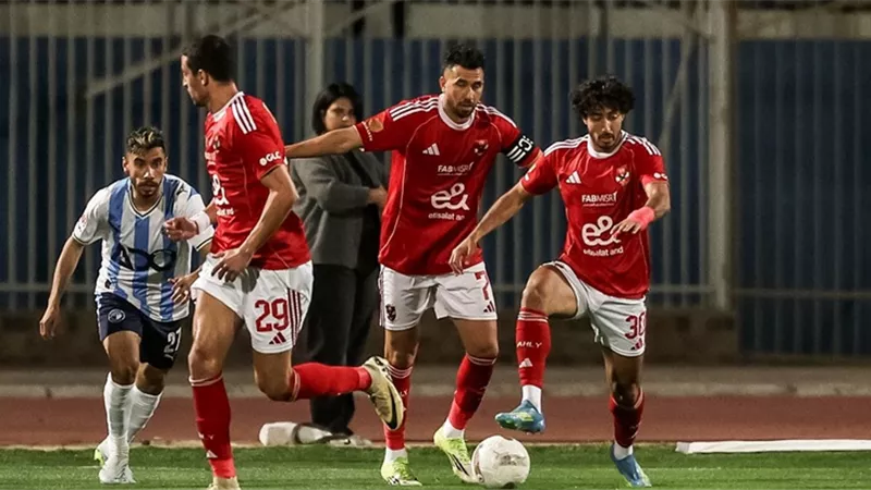 الحسين عموتة: من لا يجيد العمل تحت ضغط لا يستحق تدريب الأهلي