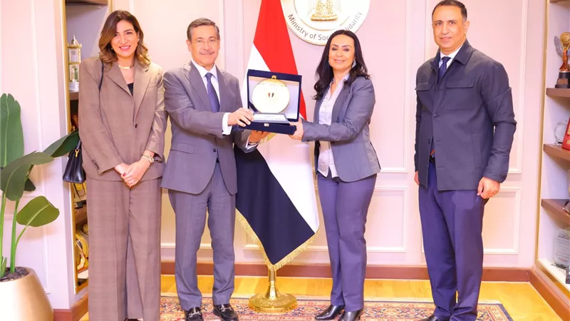 مايا مرسي تشهد دعمًا جديدًا لذوي الإعاقة.. أجهزة تعويضية لطلاب الجامعات
