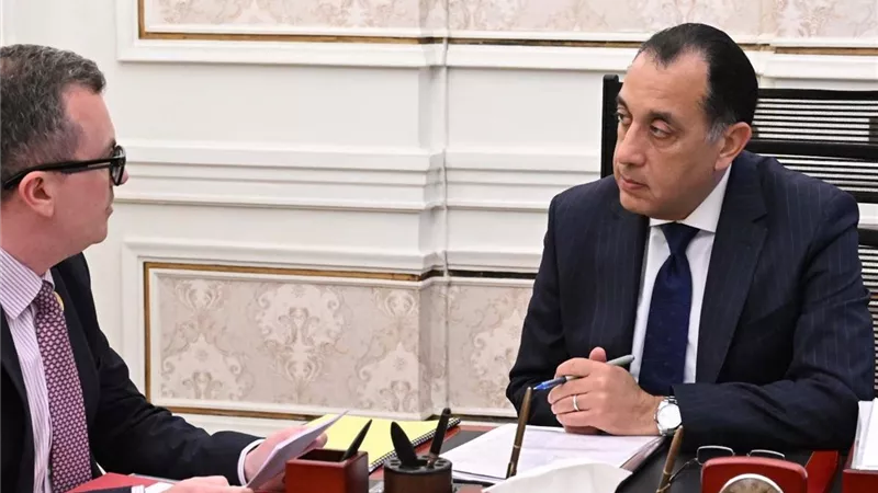 مدبولي يبحث مع وزير التخطيط تطورات الاقتصاد العالمي ونتائج اجتماعات النقد والبنك الدوليين