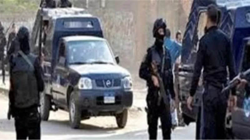 ضبط عامل شرع في قتل طالبين بزجاجة داخل مزرعة بالواحات البحرية 