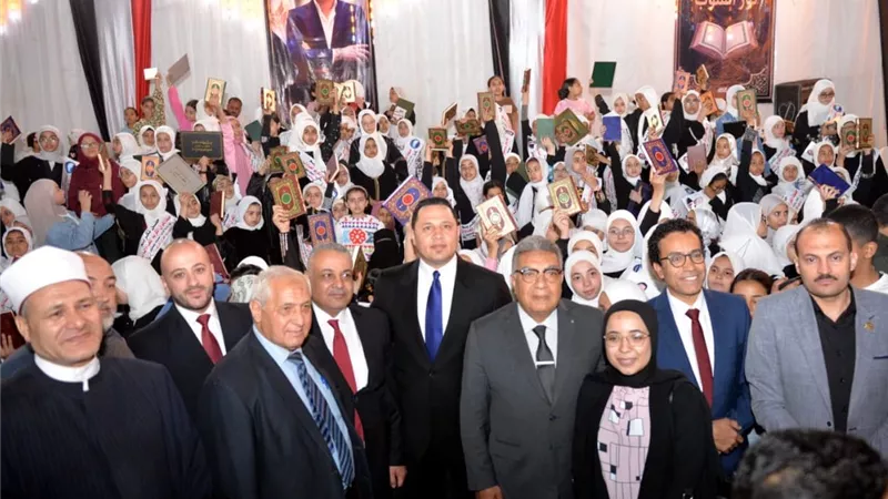 محافظ الدقهلية يكرّم 500 من حفظة القرآن ويدعم الأيتام والأسر الأولى بالرعاية