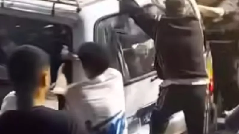فقد السيطرة على العربية .. إصابة 6 أشخاص في حادث ميكروباص بالمرج  
