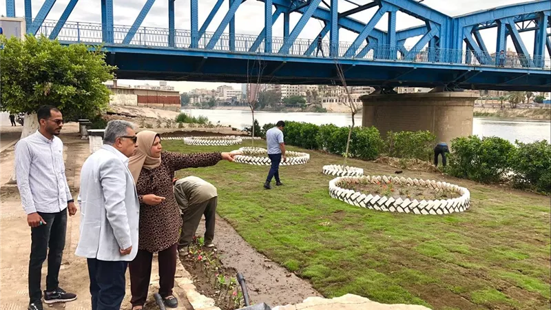 خطة شاملة للتطوير.. محافظ الدقهلية يتفقد أعمال إنشاء حدائق بمدينة طلخا 