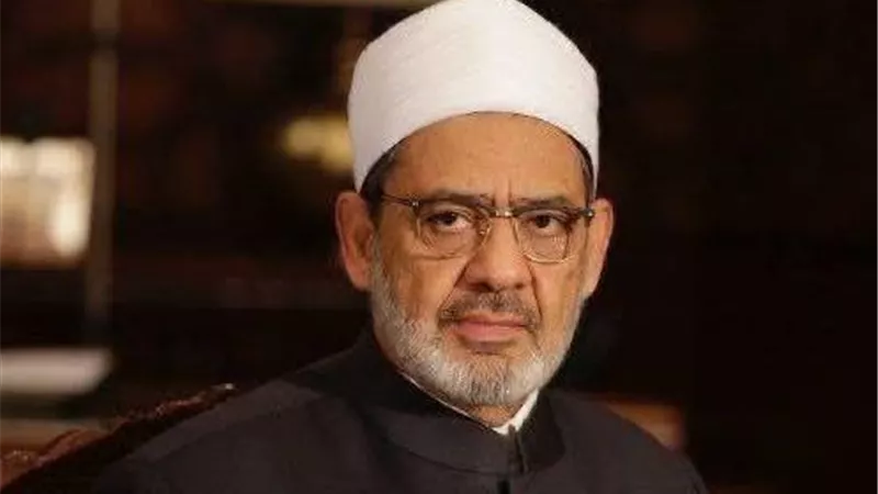 شيخ الأزهر يوجه بصرف منحة إضافية 500 جنيه لمستحقي الزكاة بمناسبة عيد الأضحى
