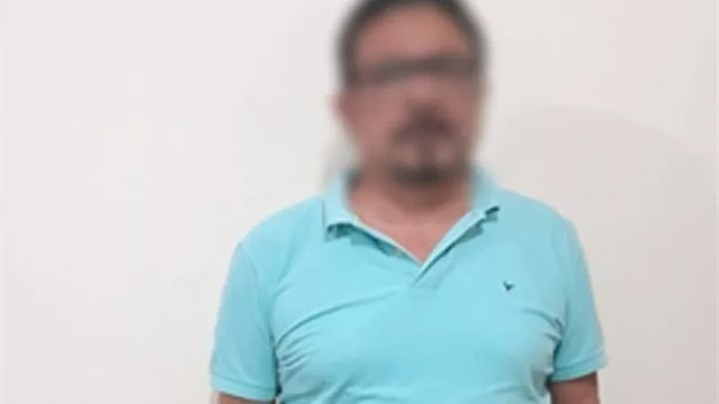 القبض على مدير مدرسة هابي لاند ببشتيل لاتهامه بالتعدي على تلميذة داخل مكتبه 