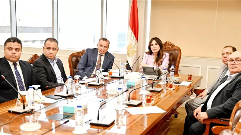 الإسكان تتابع مستجدات تنفيذ مشروعات التعمير بالإسكندرية لتعزيز البنية التحتية
