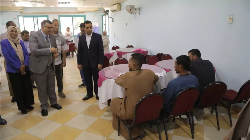 يوفر أكثر من 200 فرصة عمل.. انطلاق فعاليات اليوم التوظيفي المفتوح بقنا 