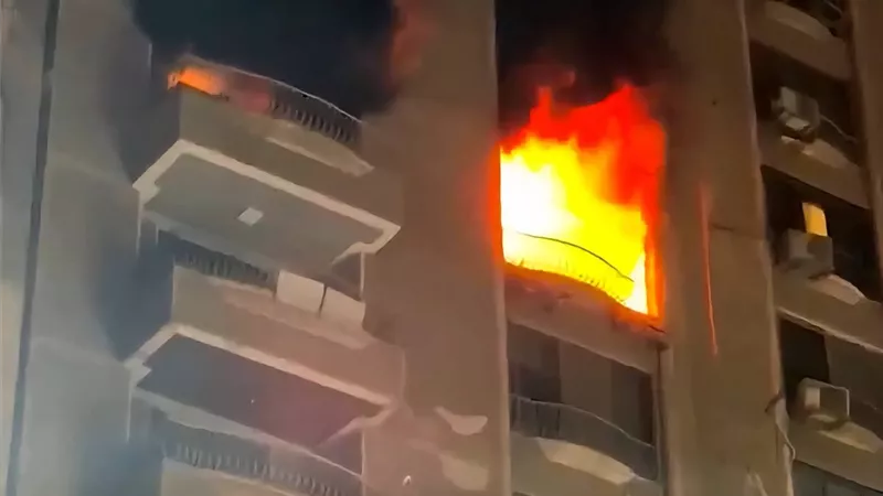 نشوب حريق داخل منزلين مختلفين بقنا