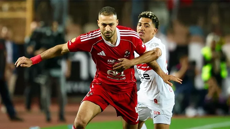 نجم الزمالك السابق ينتقد طريقة الأهلي.. ويؤكد: الدباغ الأفضل