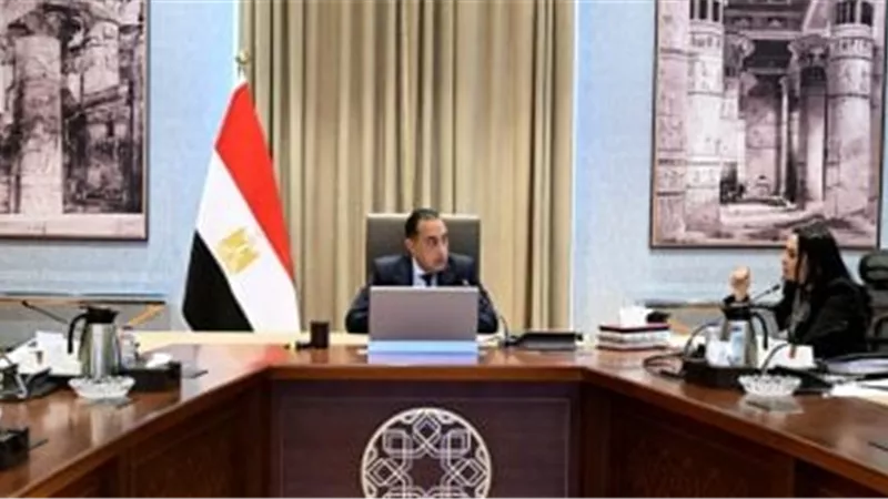 رئيس الوزراء: هدفنا وصول الدعم للفئات المستحقة والمستهدفة بشكل أكثر دقة وشفافية