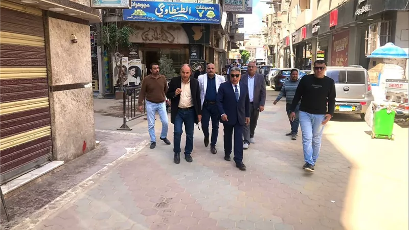 محافظ الدقهلية يتفقد المشروعات الخدمية بمنطقة 