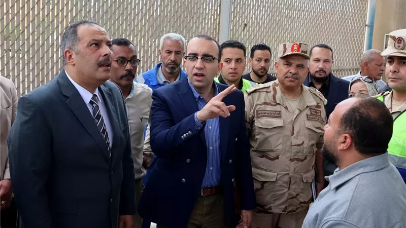 نائب محافظ الإسماعيلية يتابع الموقف التنفيذي لأعمال تأهيل محطتي مياه (القنطرة – الرسوة) 