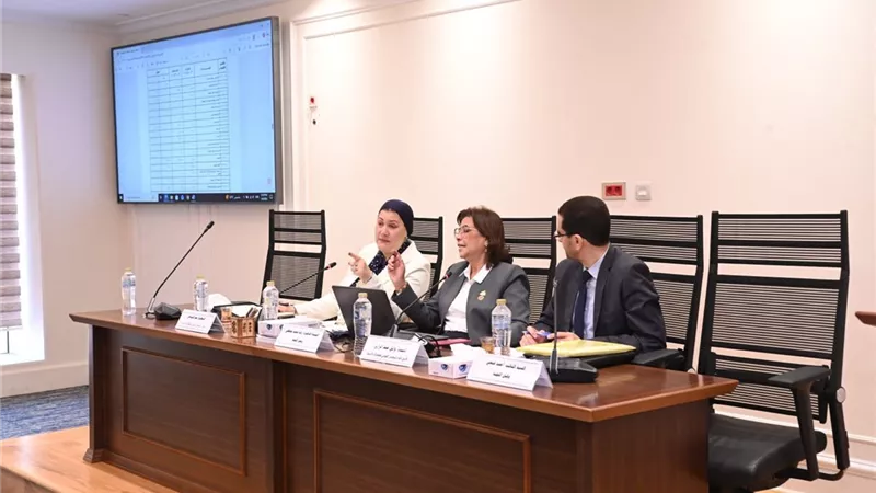  البرلمان يوافق على موازنة القومي للطفولة والأمومة.. إشادة بأداء المجلس وخطط الترشيد