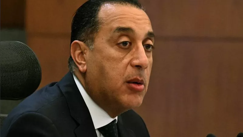 مدبولي: سداد كامل مستحقات الشركاء الأجانب بحلول يونيو 2026 واستثمارات بترولية تتجاوز 19 مليار دولار