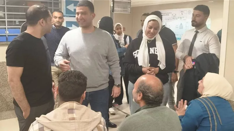 جولة مفاجئة لمدير الرعاية الصحية بمجمع الإسماعيلية الطبي 