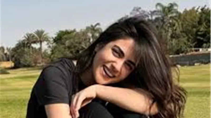 بلاغ للنائب العام يتهم صانعة المحتوى زينة شريف بنشر فيديوهات خادشة للحياء
