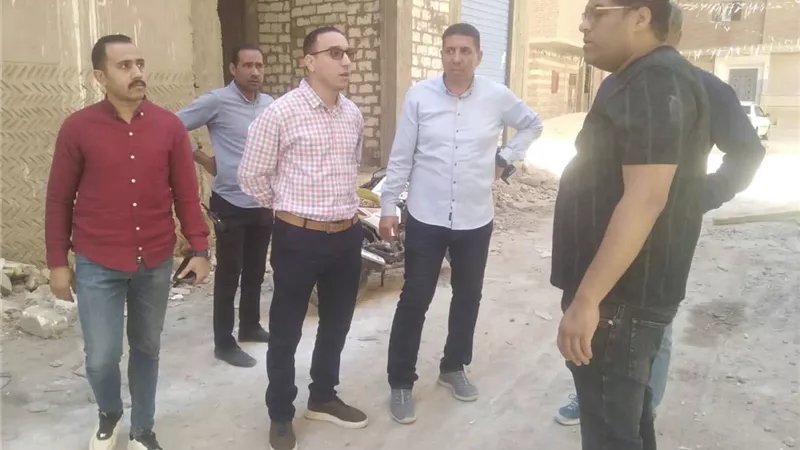 إزالة فورية لمخالفة بناء بدماريس بالمنيا ضمن الموجة 29 لإزالة التعديات في المهد