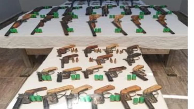مصرع 3 عناصر خطيرة وضبط نصف طن مخدرات و100 قطعة سلاح بقيمة 76 مليون جنيه
