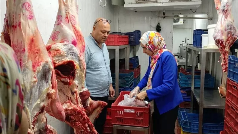 تشديد الرقابة على الأسواق.. تشميع 31 منشأة وتحرير 71 محضرًا في المنيا وملوي