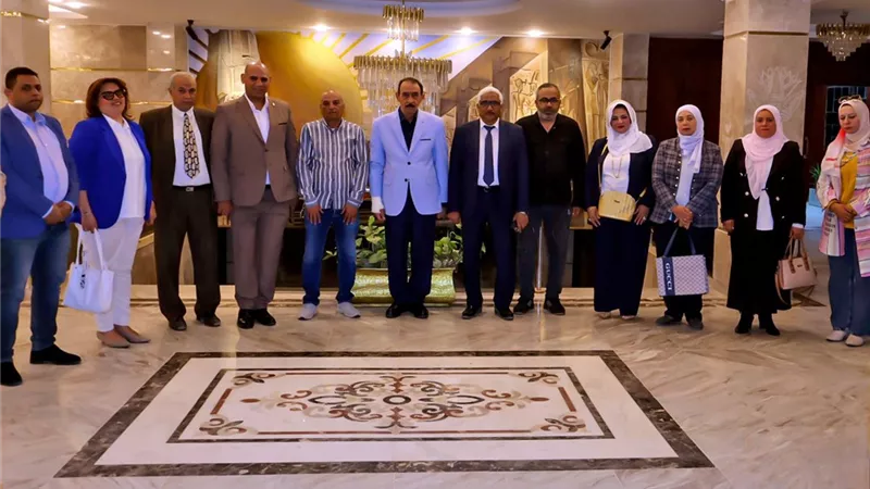 محافظ سوهاج يرحب بوفد «إيدينا مع بعض» لإطلاق قافلة أطراف صناعية مجانية لـ200 من ذوي الإعاقة