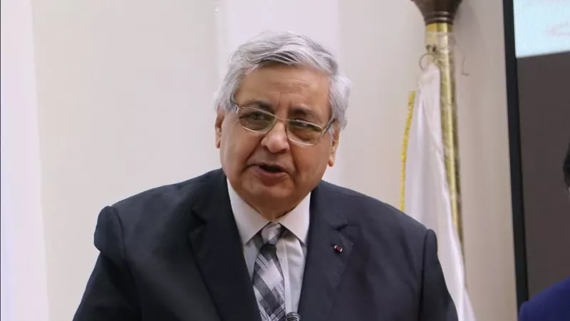 تاج الدين: الأطباء في مصر تحملوا مسؤولية كبيرة في منظومة الرعاية الصحية على مدار سنوات طويلة